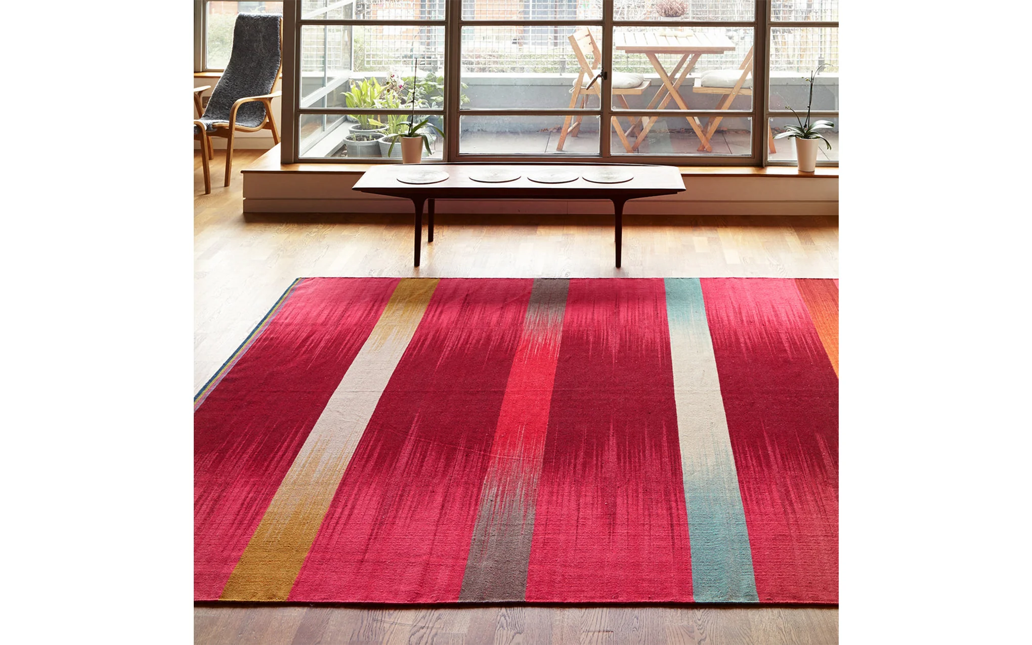 Pink Spectrum gelim flatweave rug - Image 2
