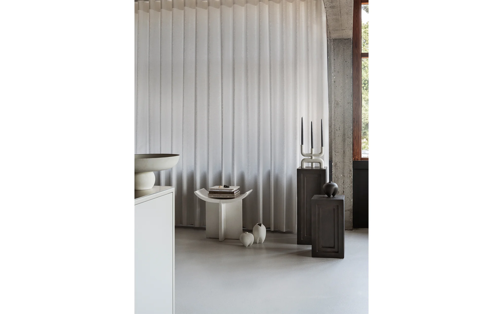 Podium coffee/side table - Image 7