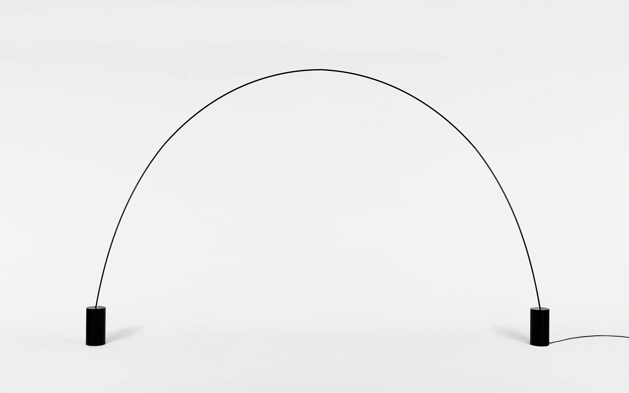 Pole 2 - floor to floor light
