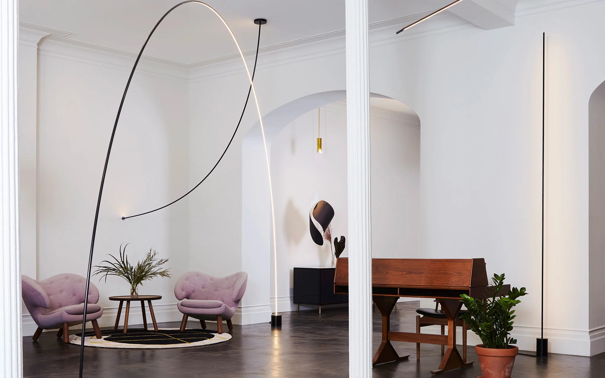 Pole floor light - Image 2