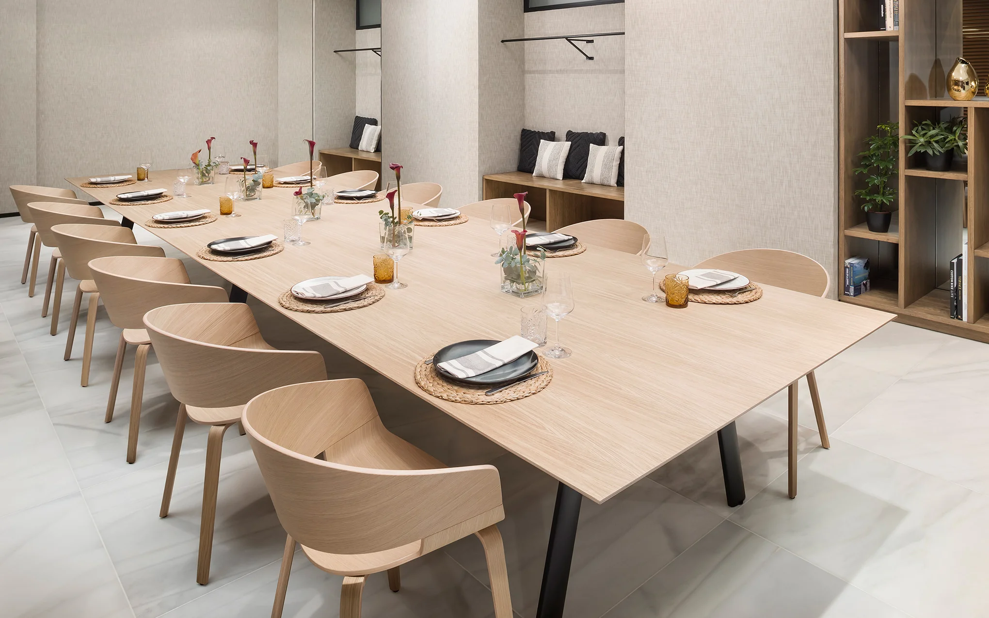 Radial Conference table - Image 4