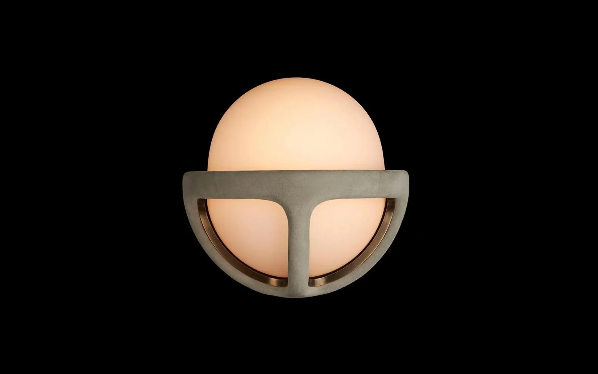 Reprise sconce