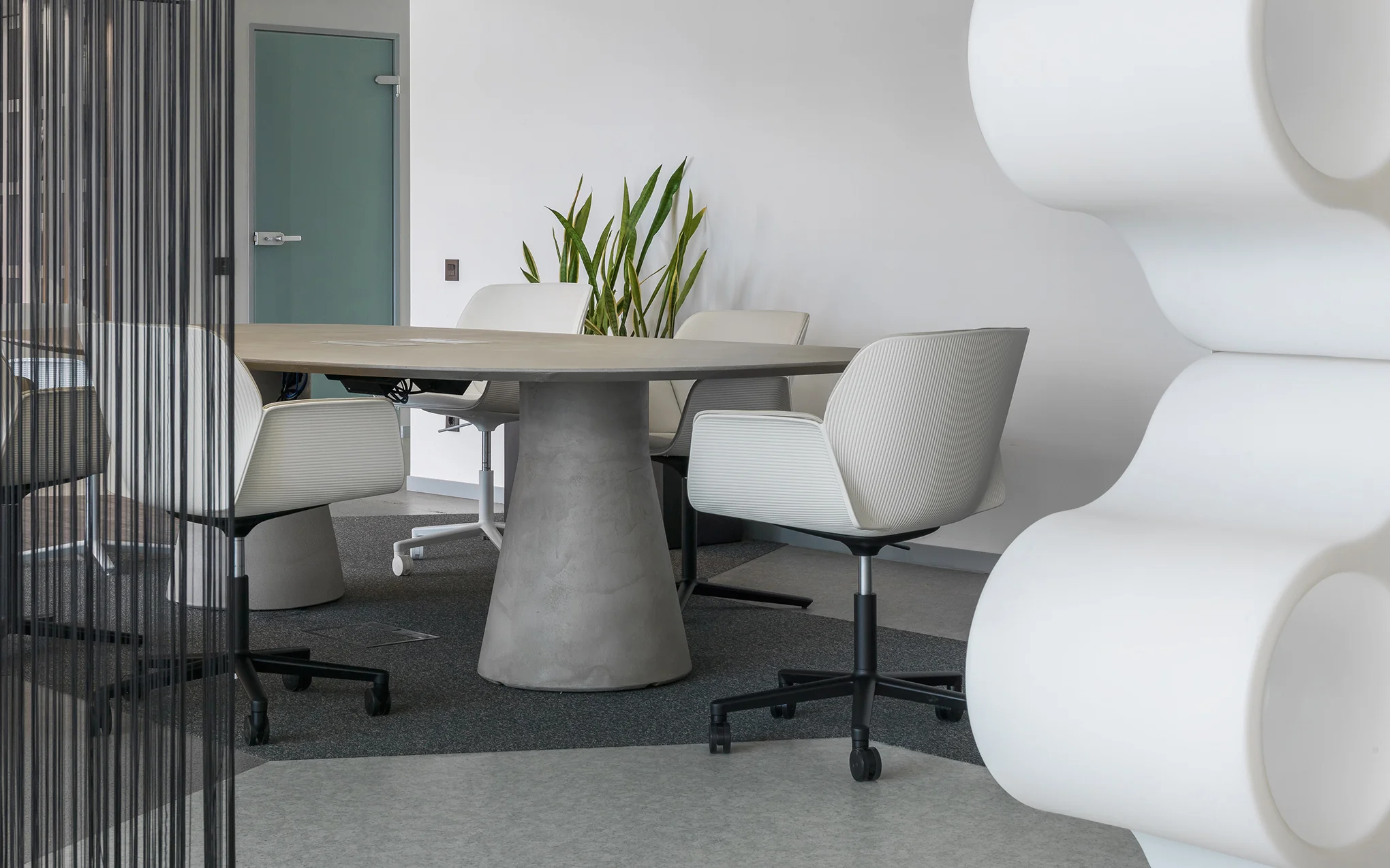 Reverse Conference table - elliptical - Image 7