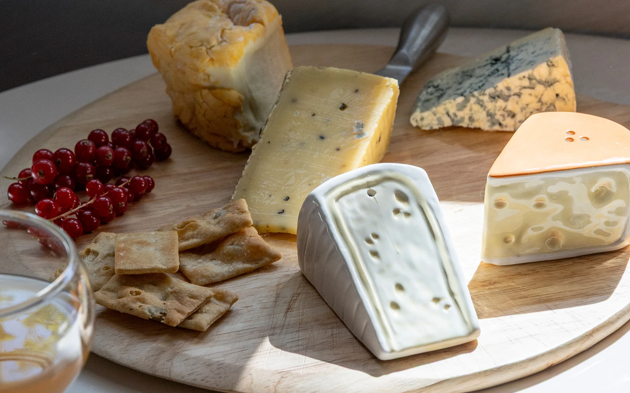Salt & pepper shakers - cheese - Image 3