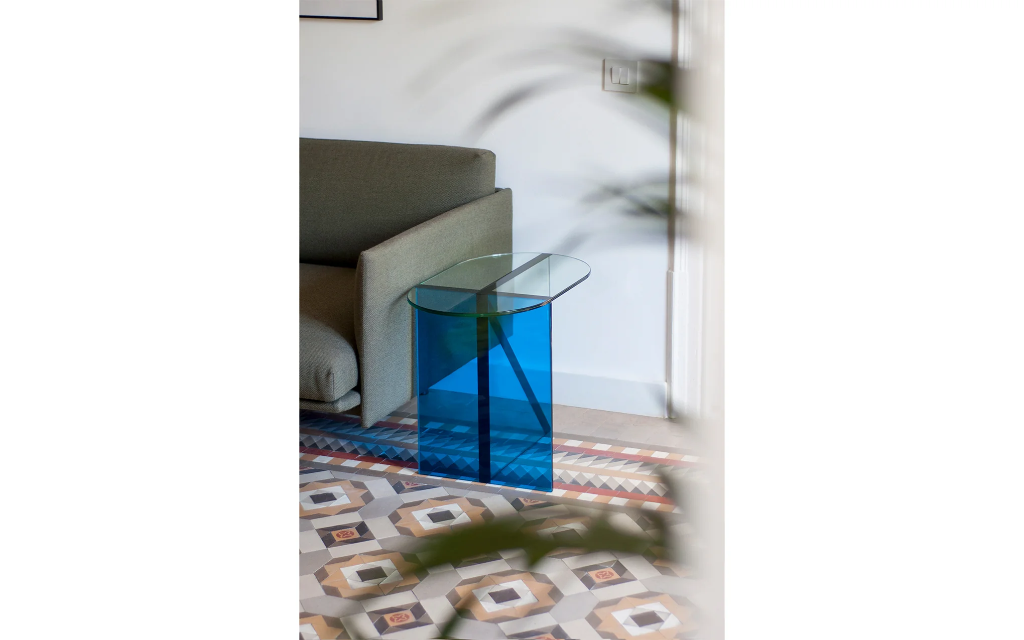 Scarab side table - Image 4