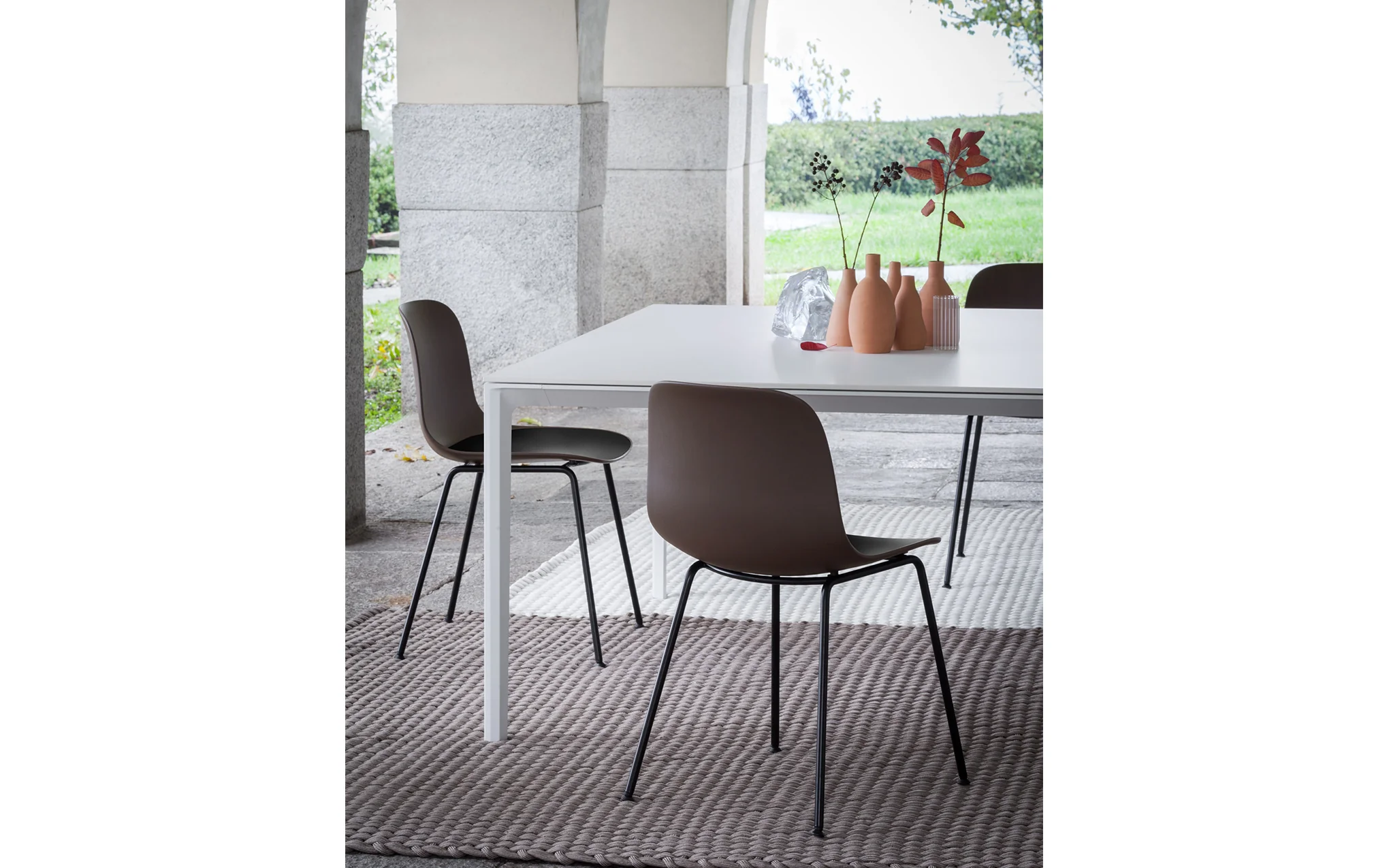 Seela chair - outdoor - Image 5