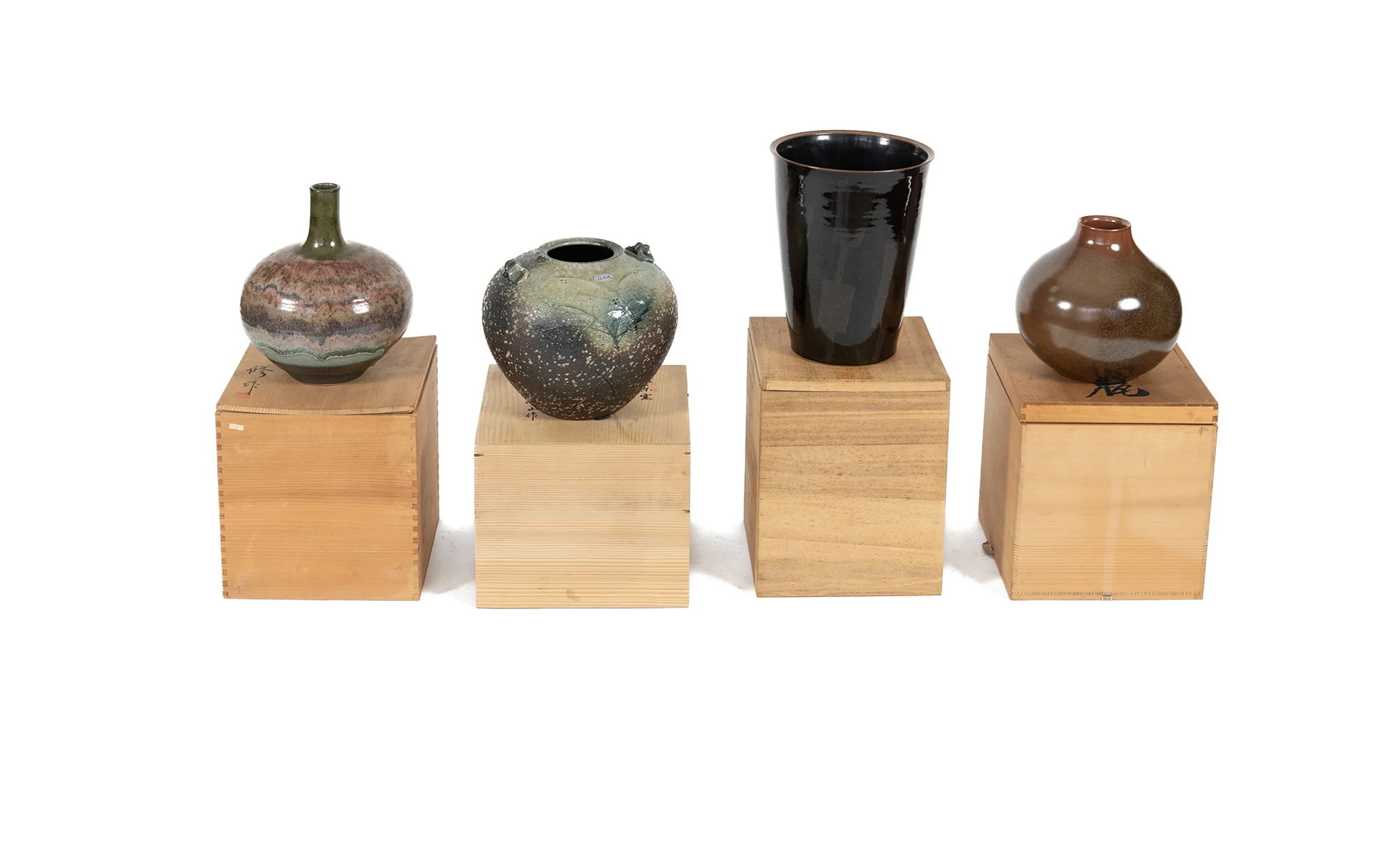 Shigaraki Studio Pottery Vase - Image 2