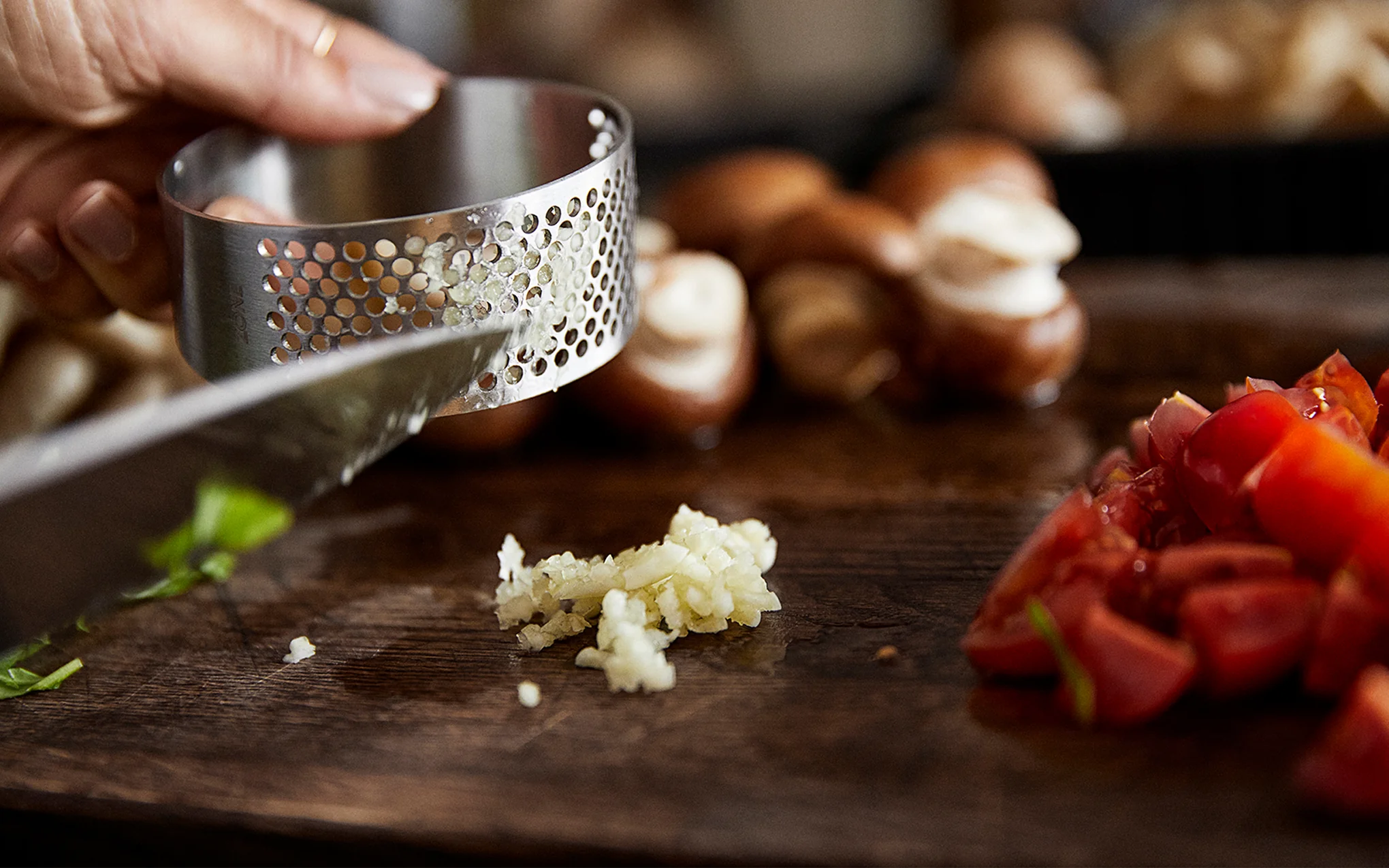 Singles garlic press - Image 2