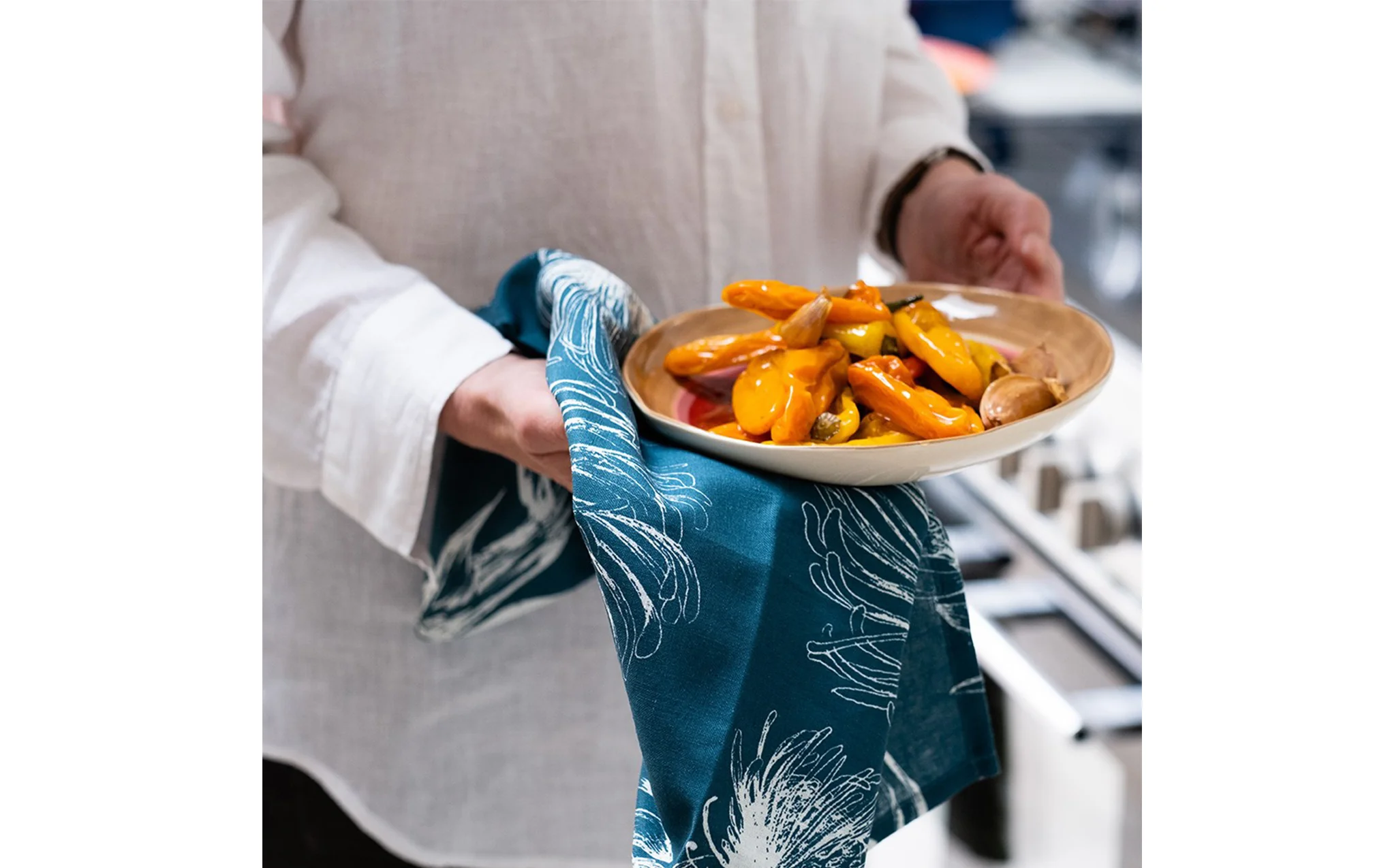 Solid Colour tea towel - Image 5