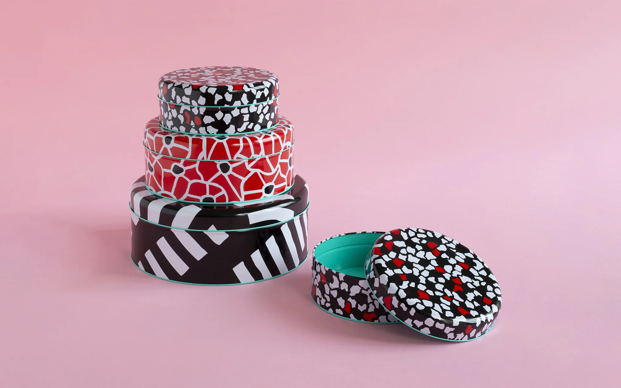 Sowden tin box set - Image 2