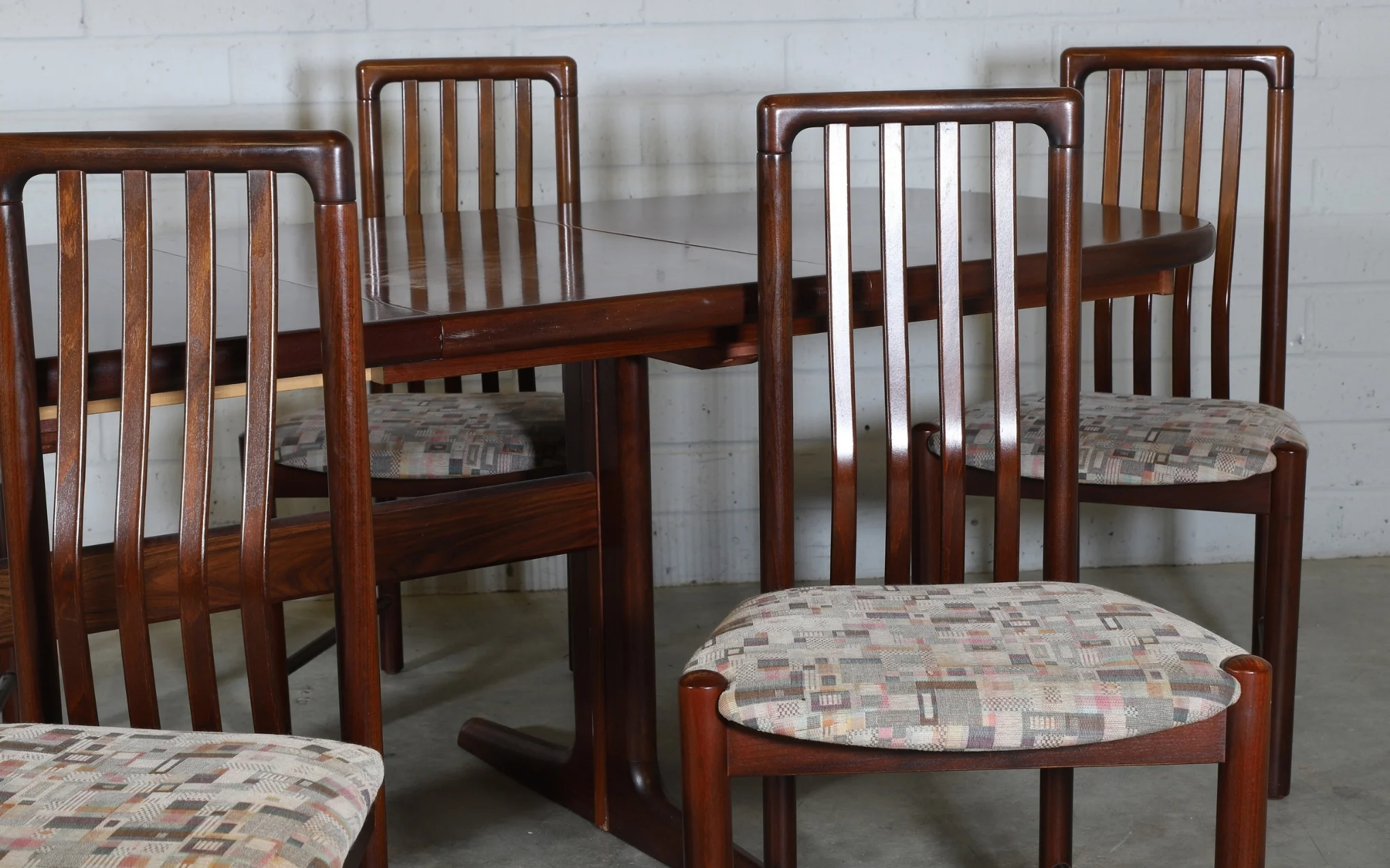 Stained beech dining chairs - set of 6 - Image 3