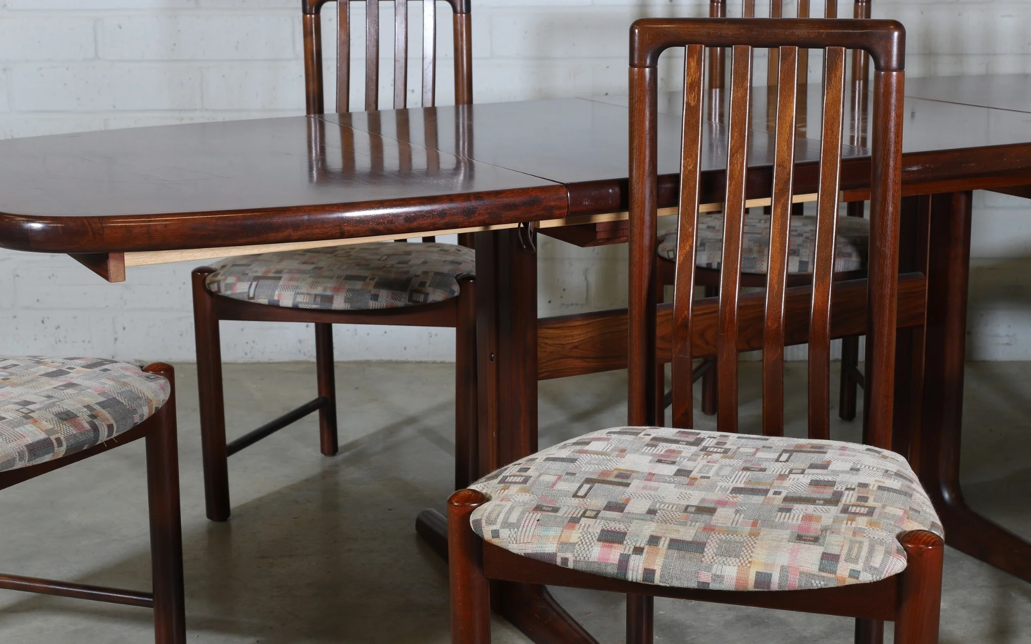 Stained beech dining chairs - set of 6 - Image 4