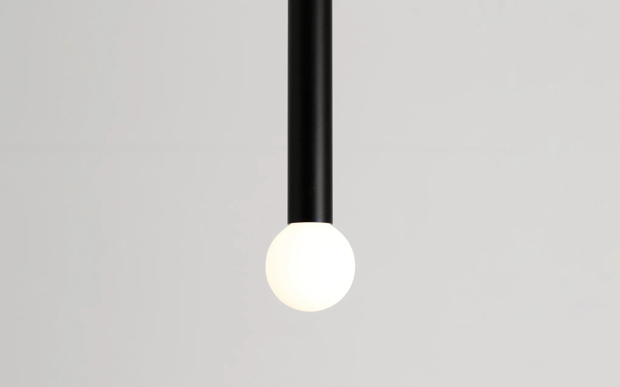 Strike pendant 01 - Image 3