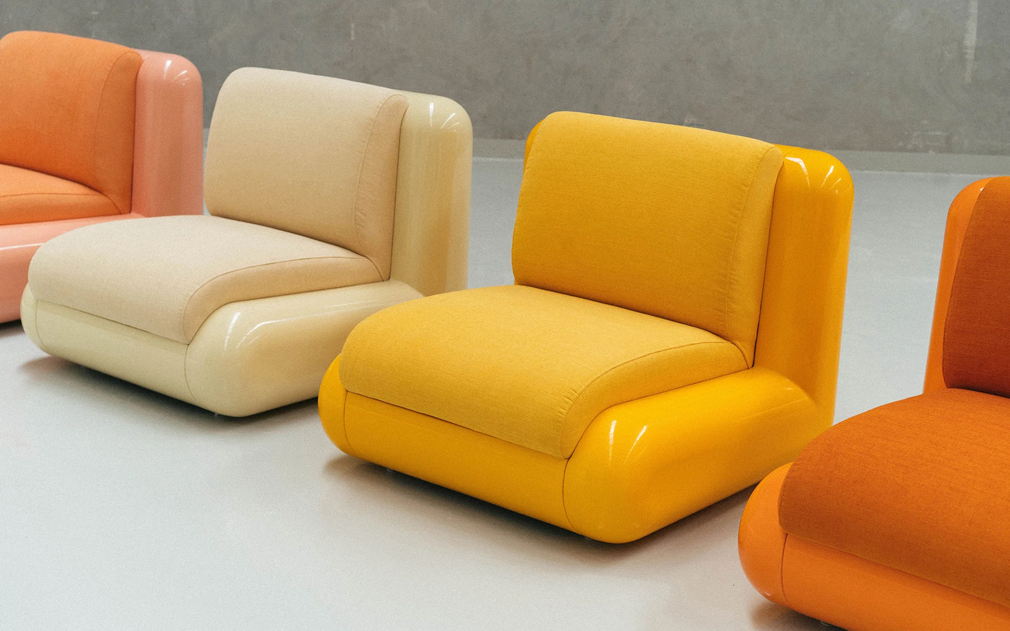 T4 seating system - Image 3