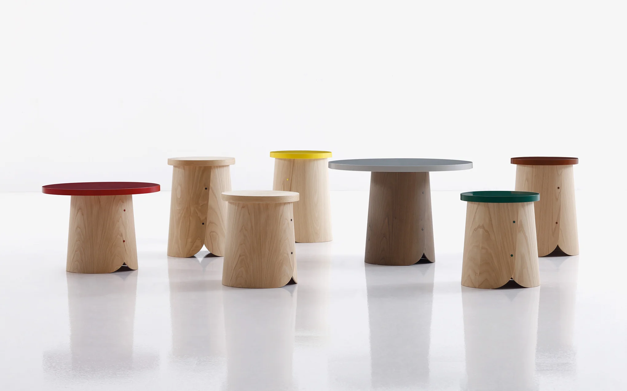 Tab side table - Image 3