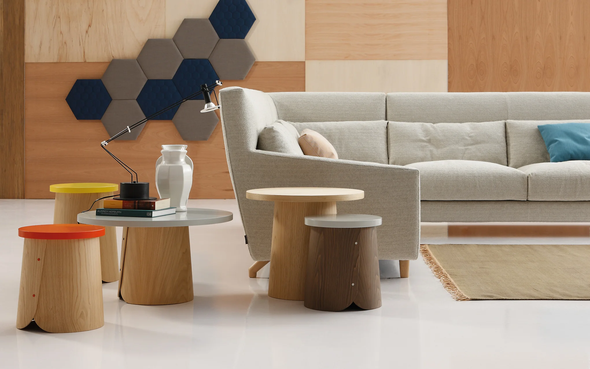 Tab side table - Image 5