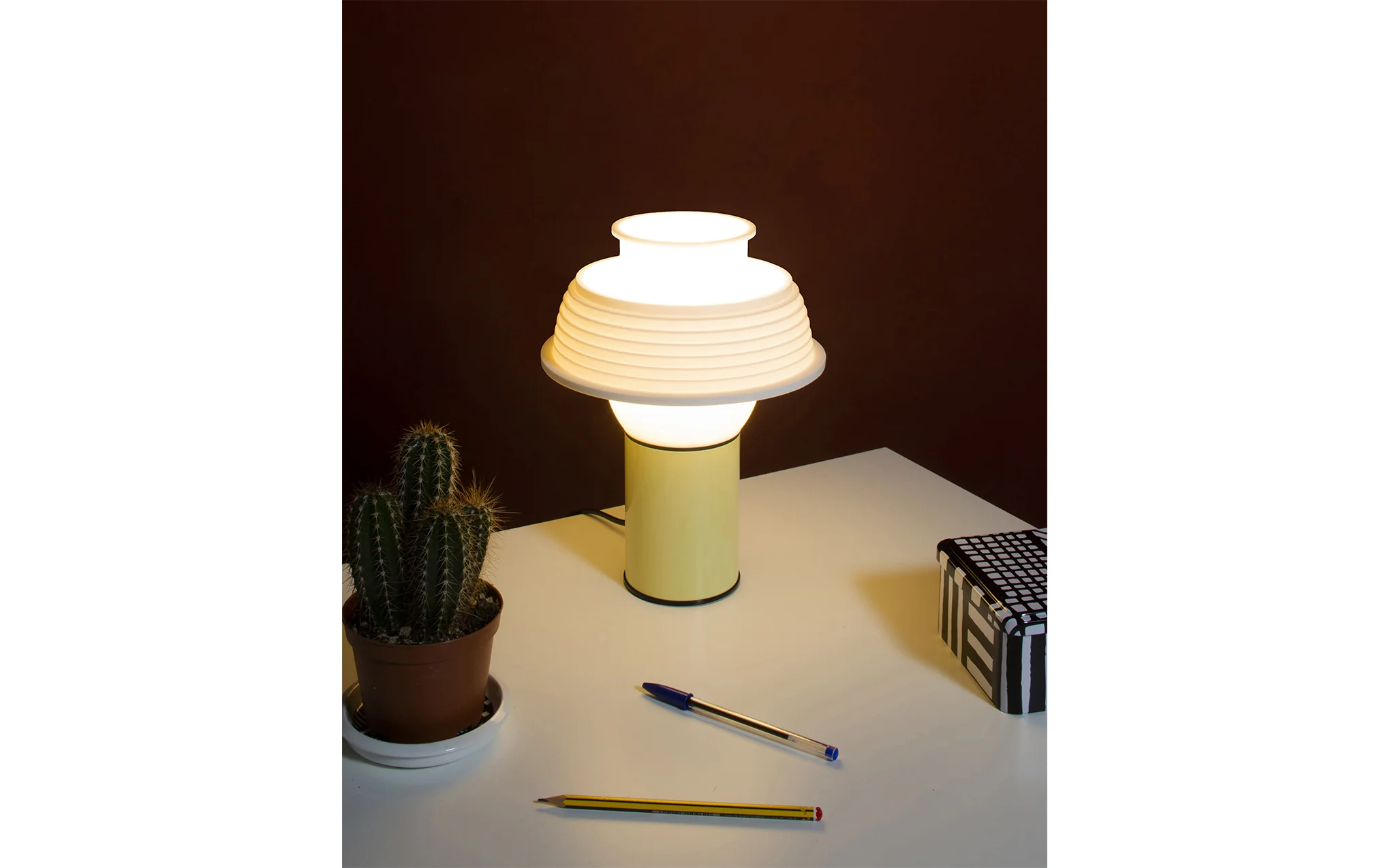 TL2 table lamp - Image 4