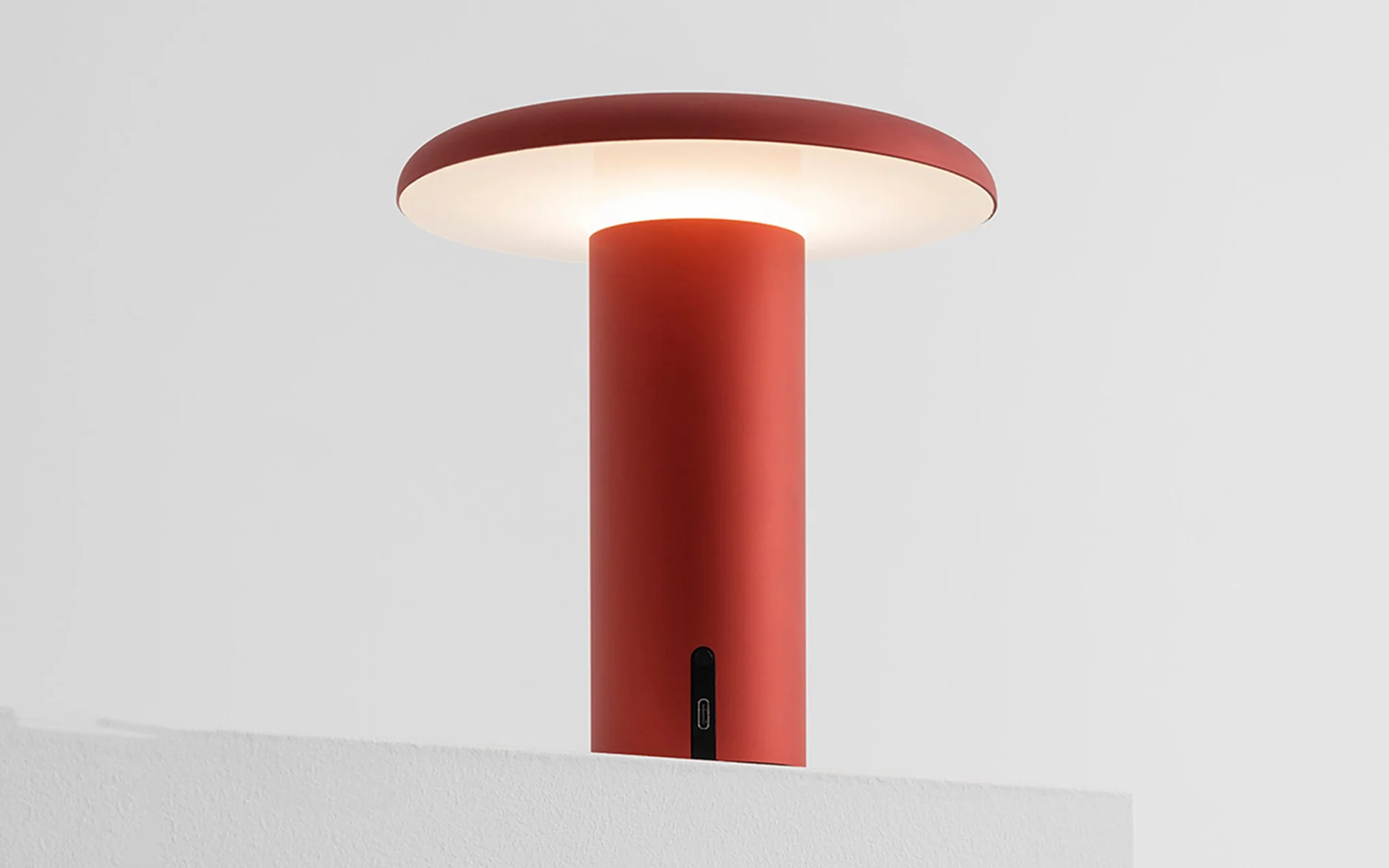 Takku portable table lamp - Image 3