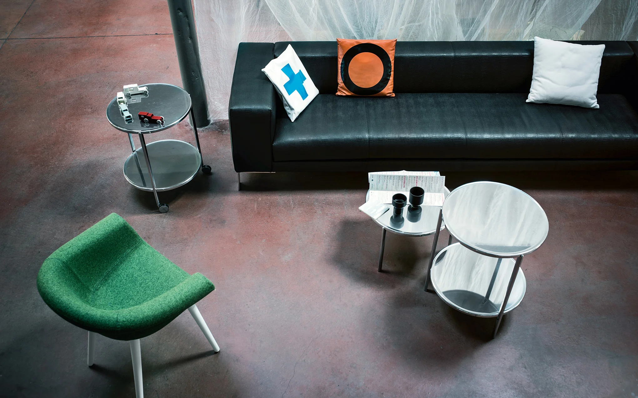 Tambour tables - Image 3