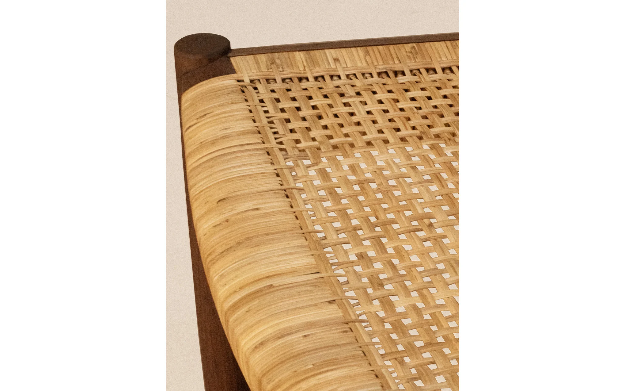 Tangāli dining chair - Image 11