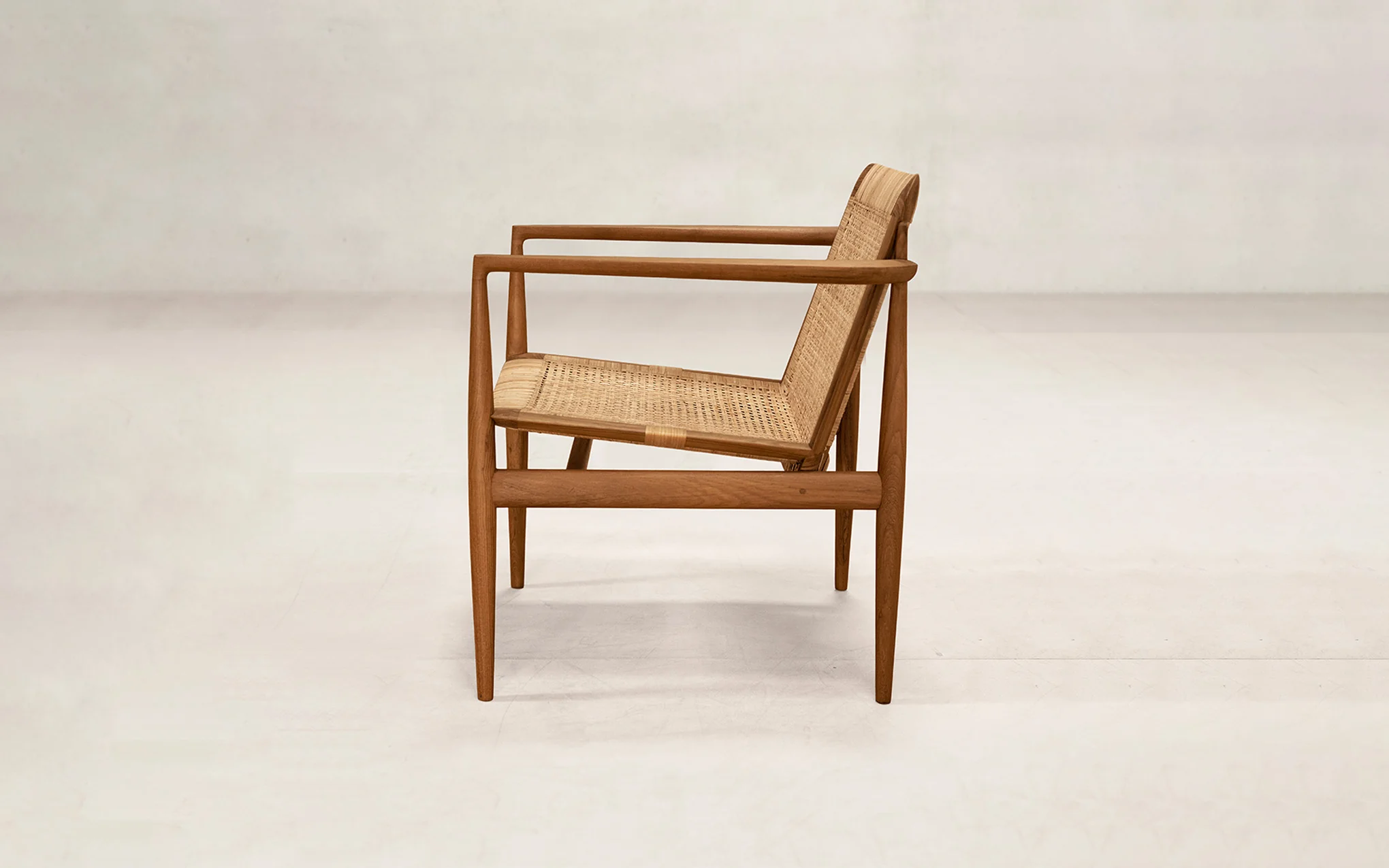 Tangāli modular chair - Image 2