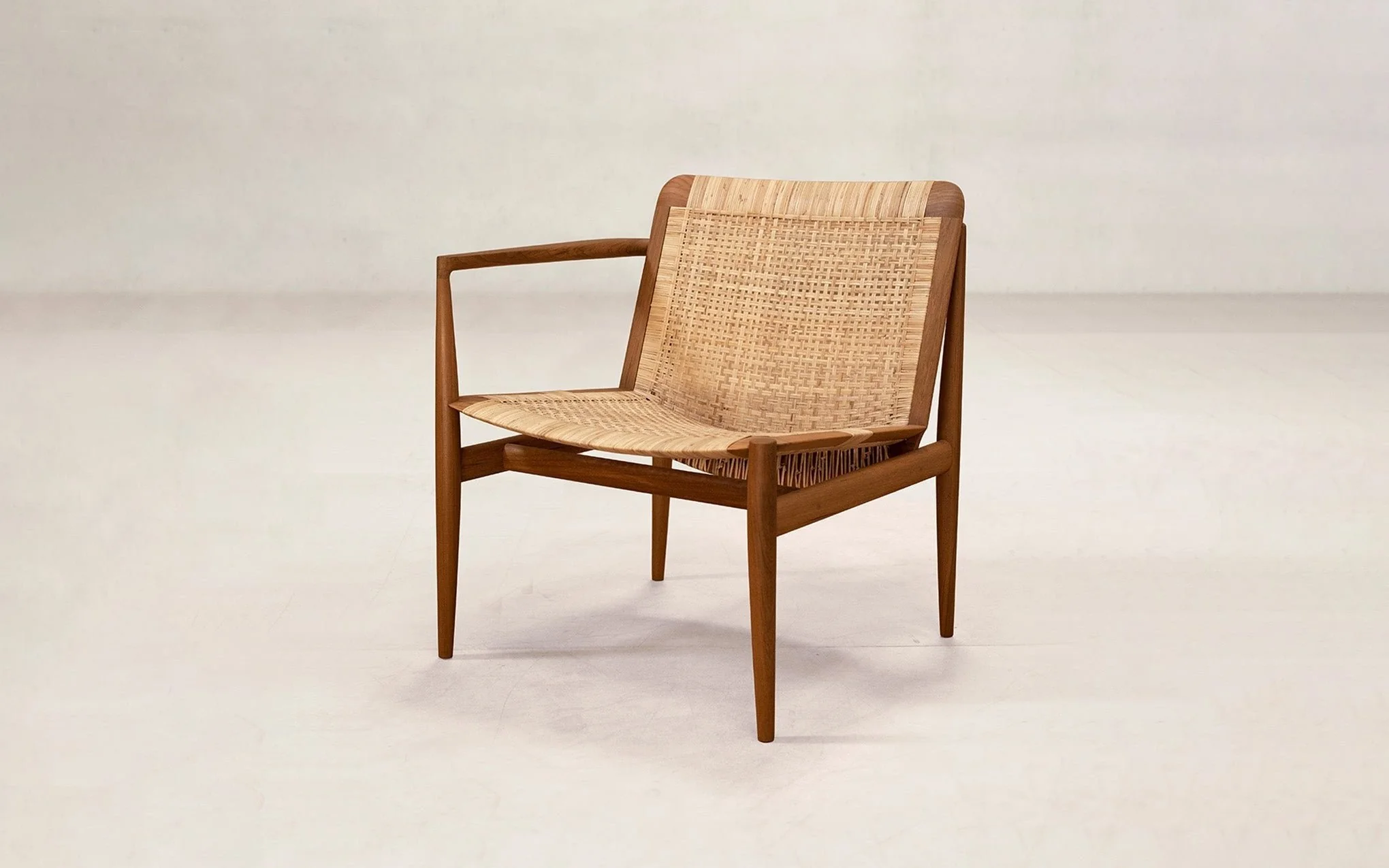 Tangāli modular chair - Image 4