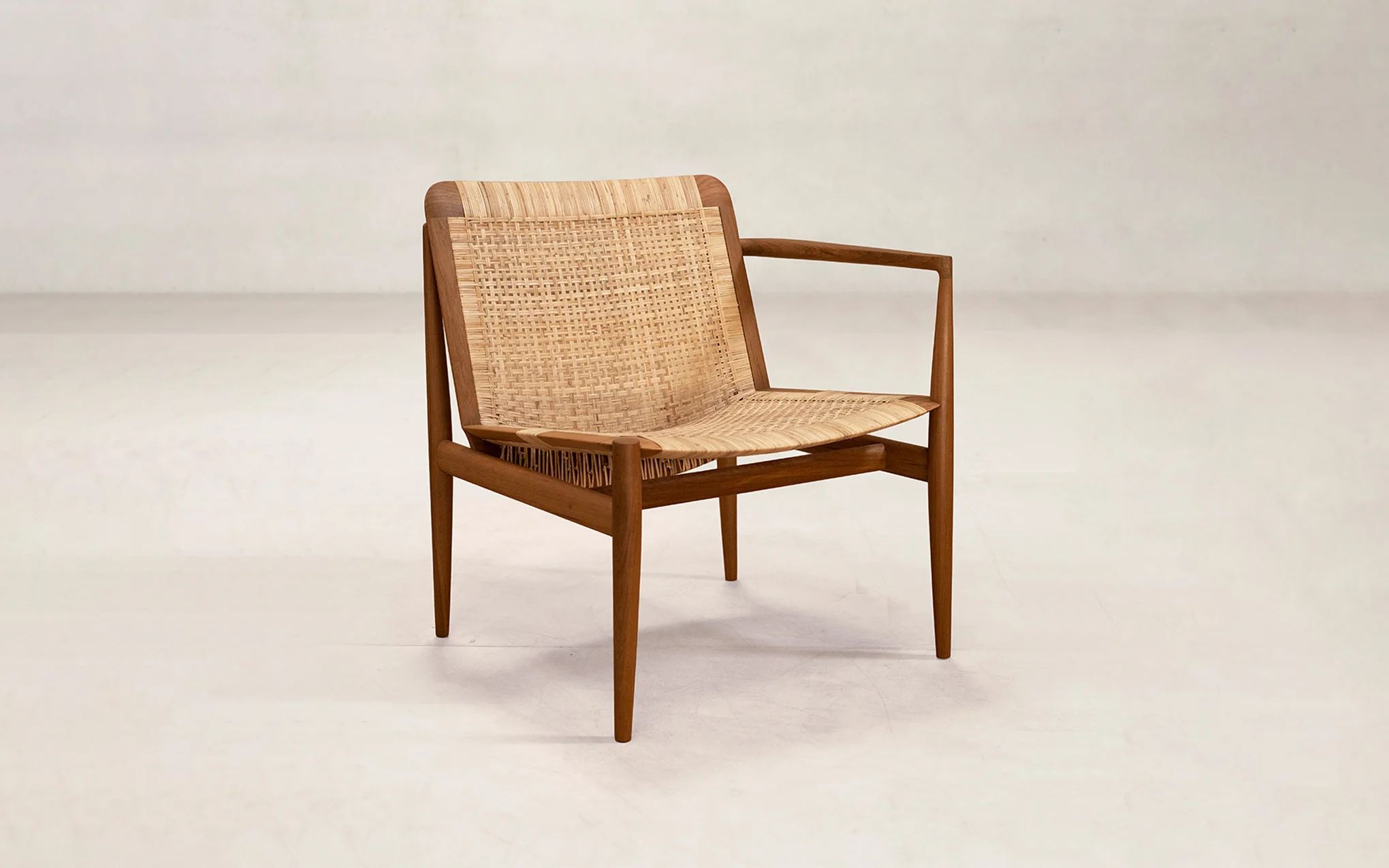 Tangāli modular chair - Image 7