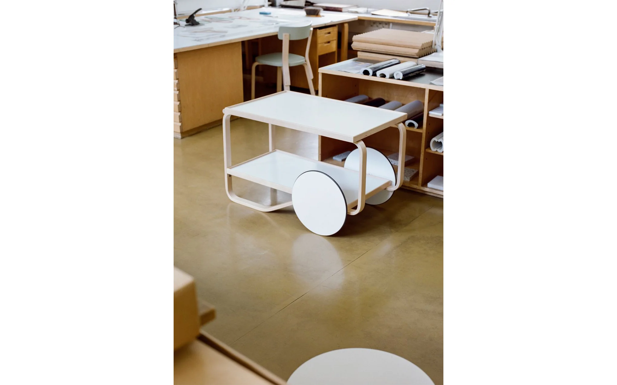 Tea Trolley 901 - Image 5