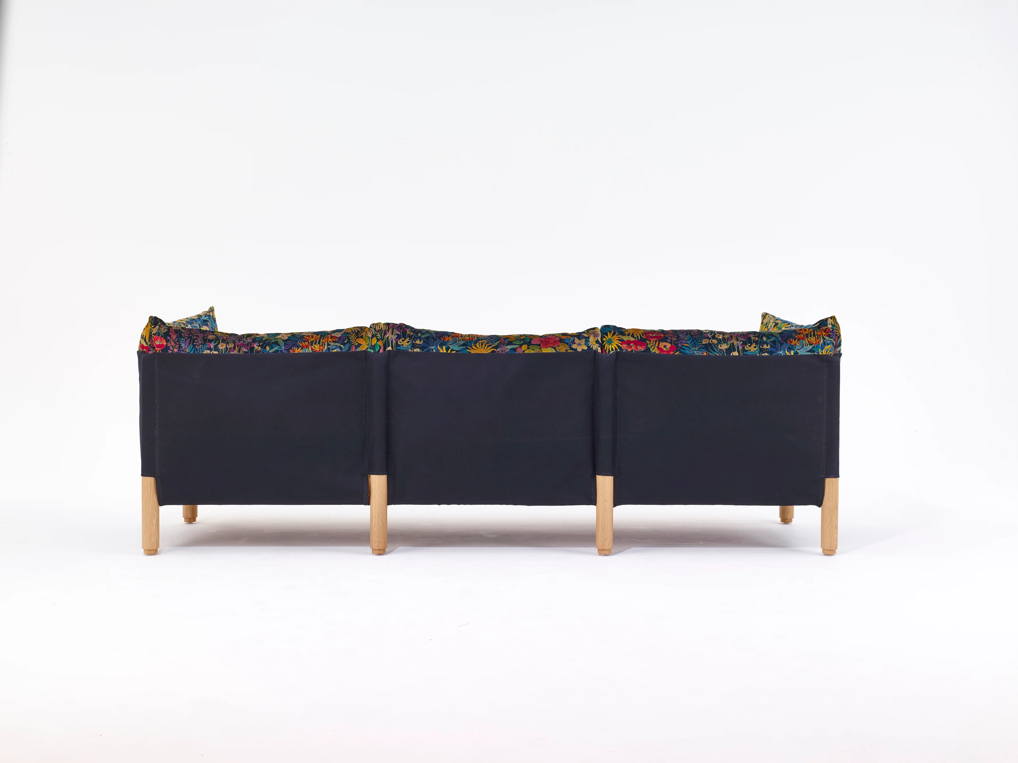 Tepee three seat sofa - oak, black sling - Image 58