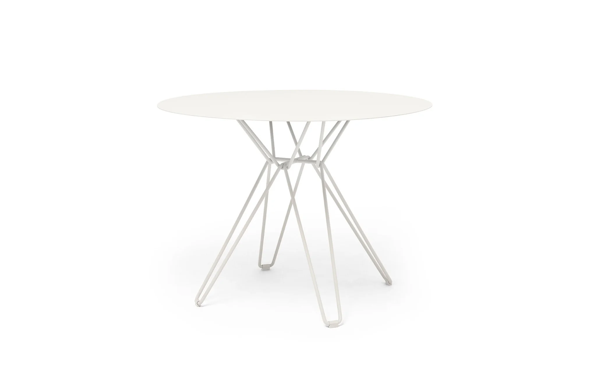 Tio round dining table - Image 7