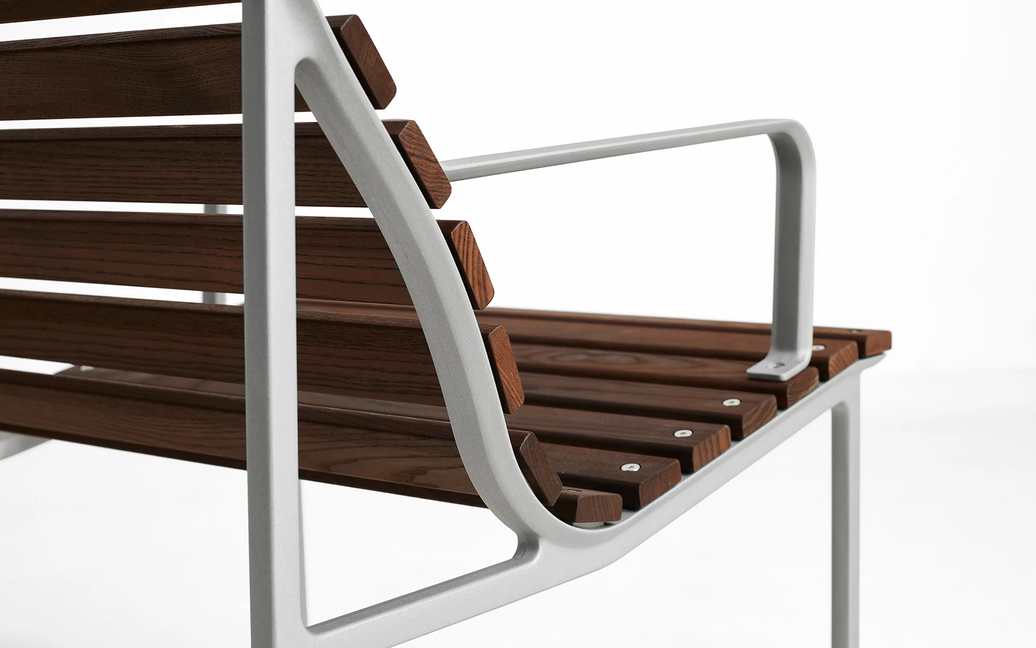 Traverse lounge armchair - Image 3