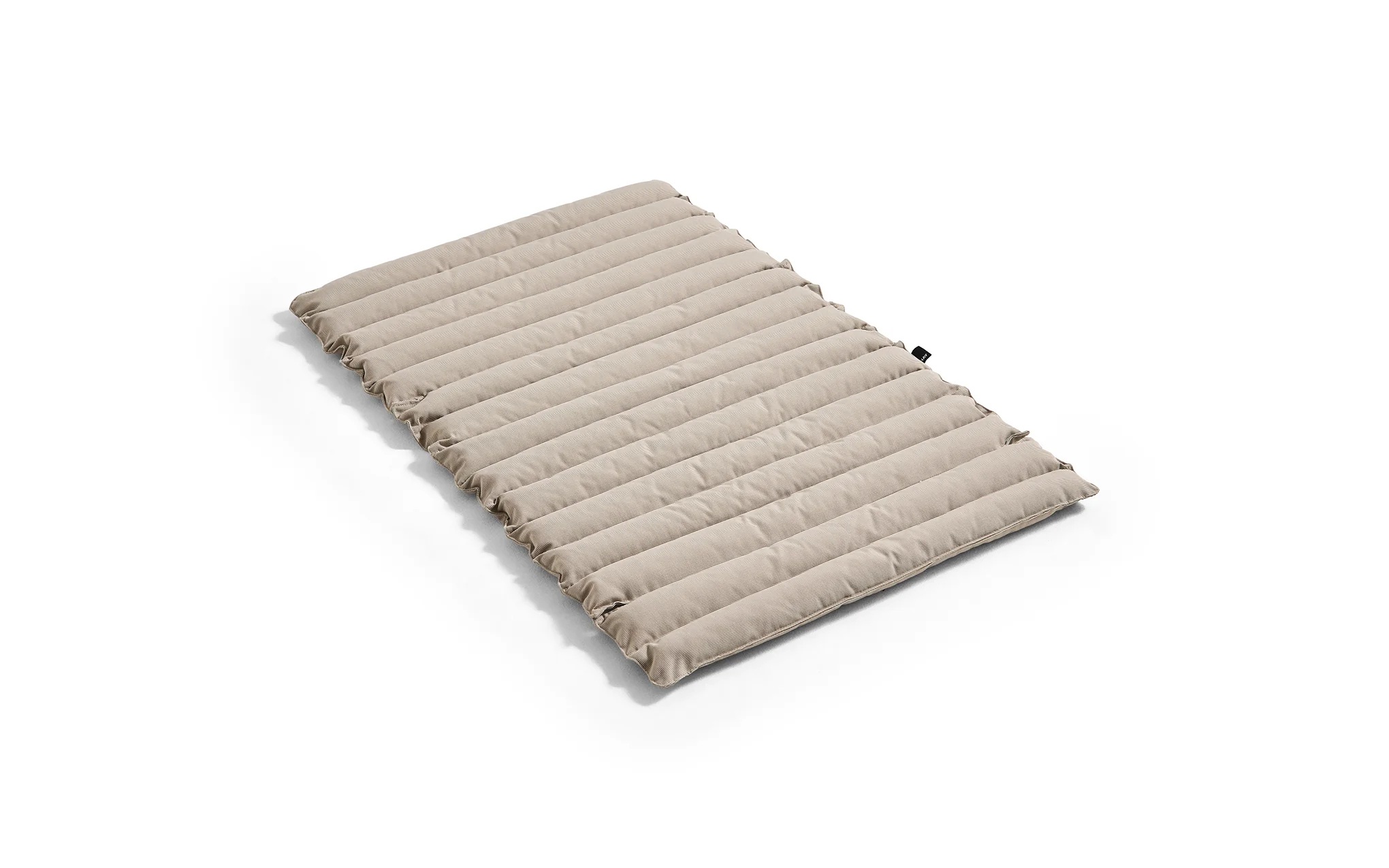 Traverse quilted lounge cushion - Image 3