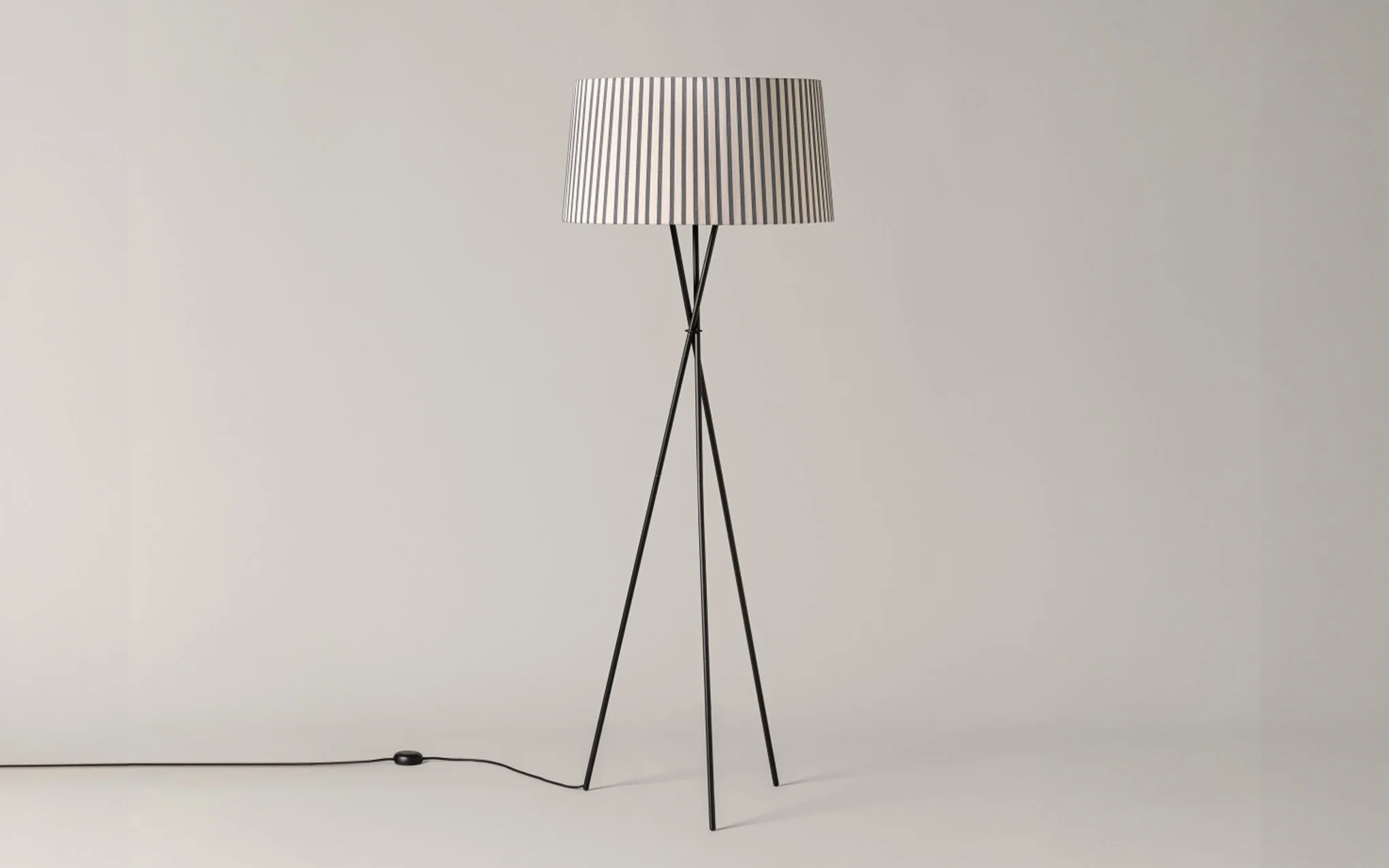 Tripode G5 floor light - Image 2