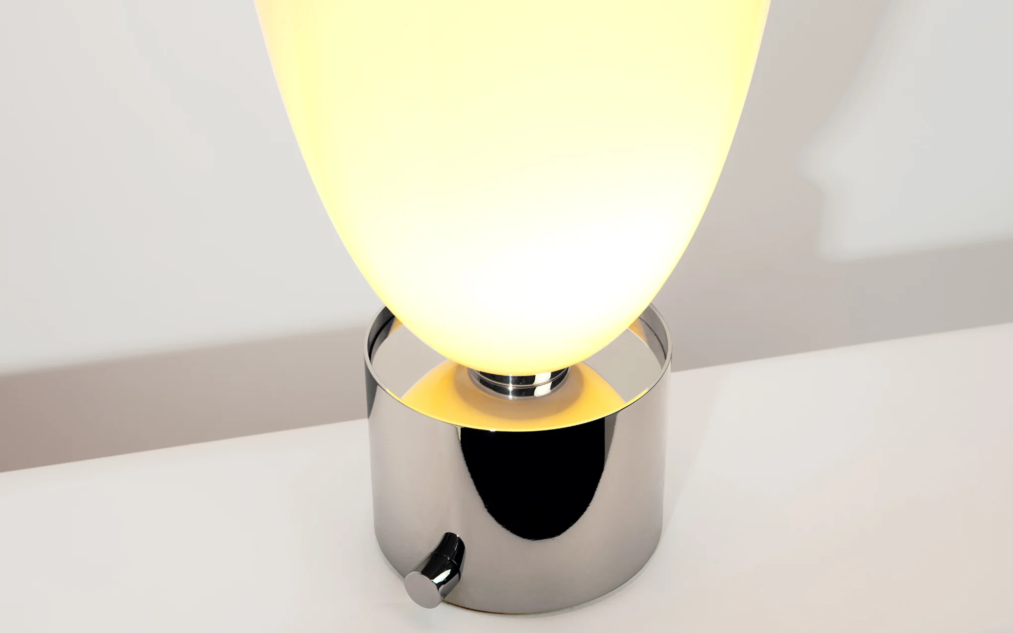 Trophy table lamp - Image 4