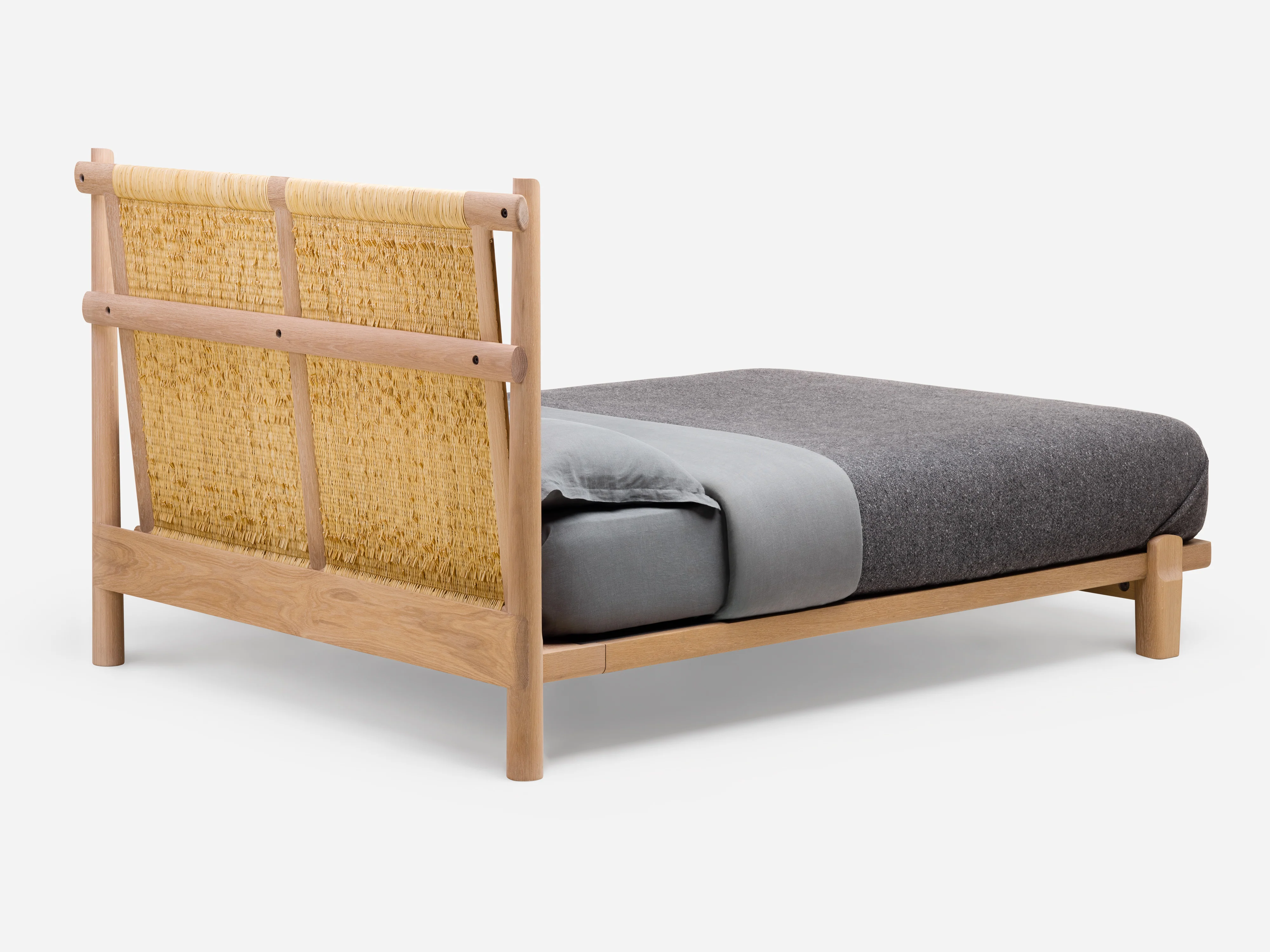 Twenty-Five bed - Image 7