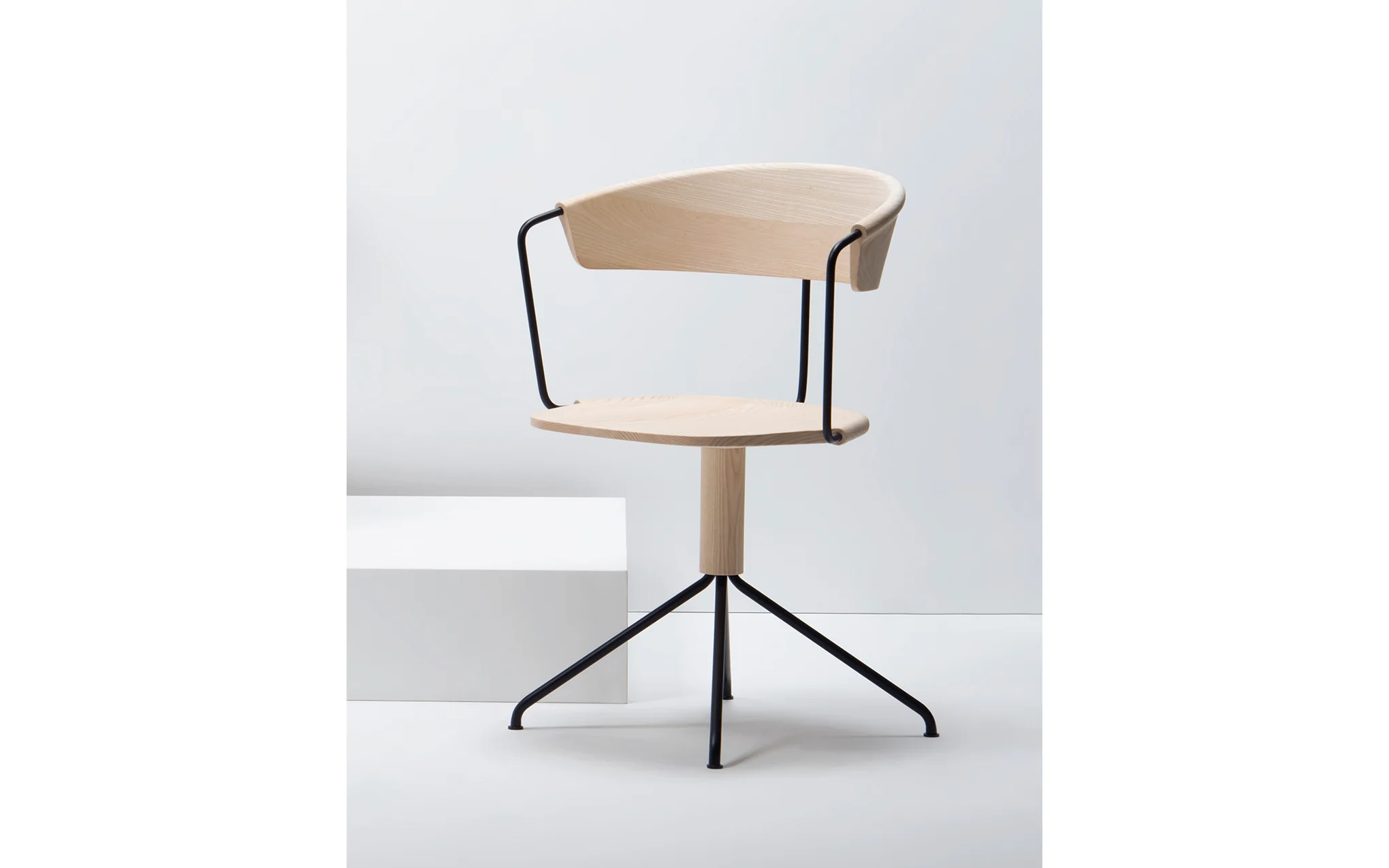 Uncino chairs - Image 2
