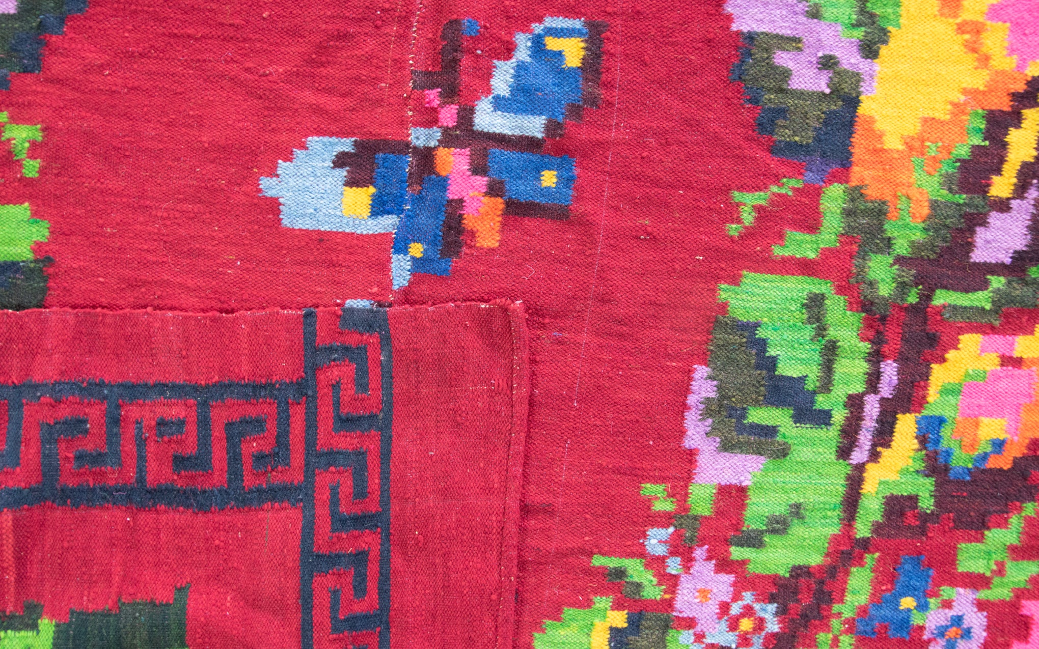 Vintage floral rug - Image 2
