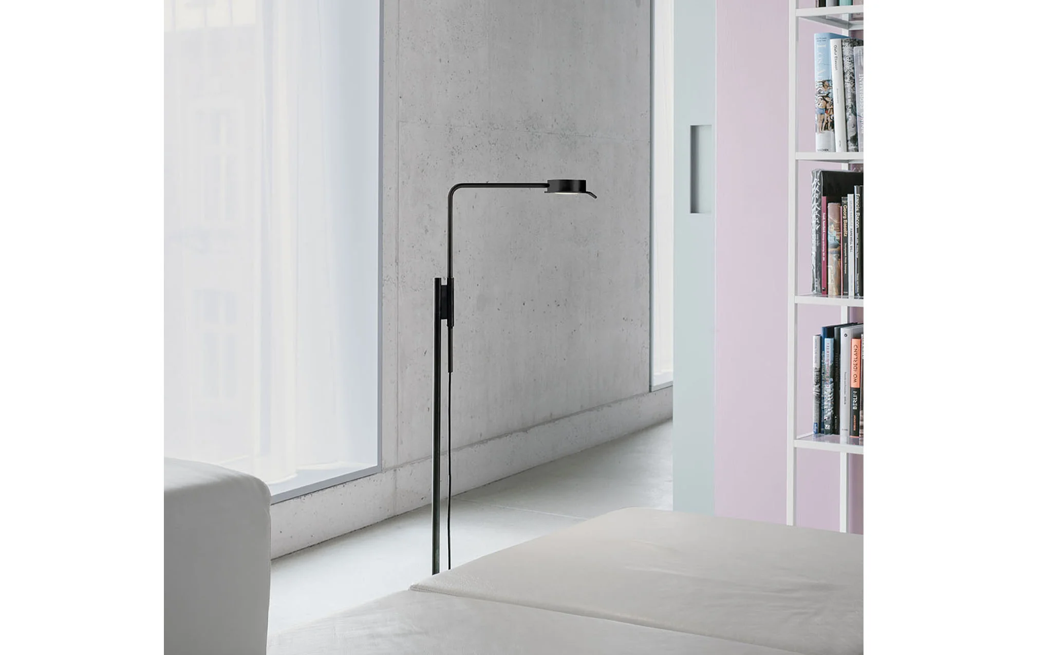 w102 Chipperfield floor light - Image 5