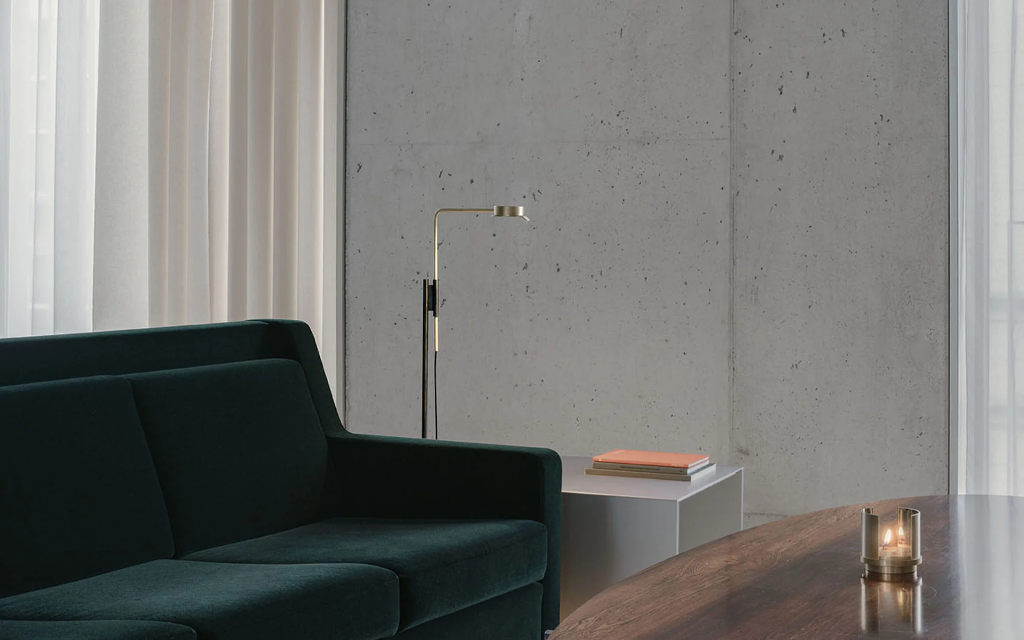 w102 Chipperfield floor light - Image 6