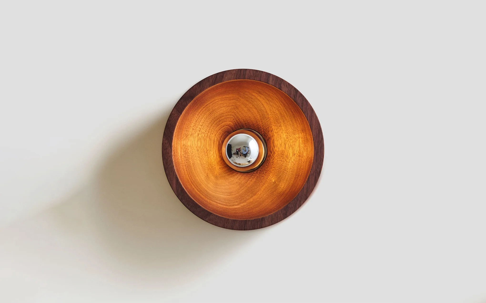 Wood sconce - round - Image 4