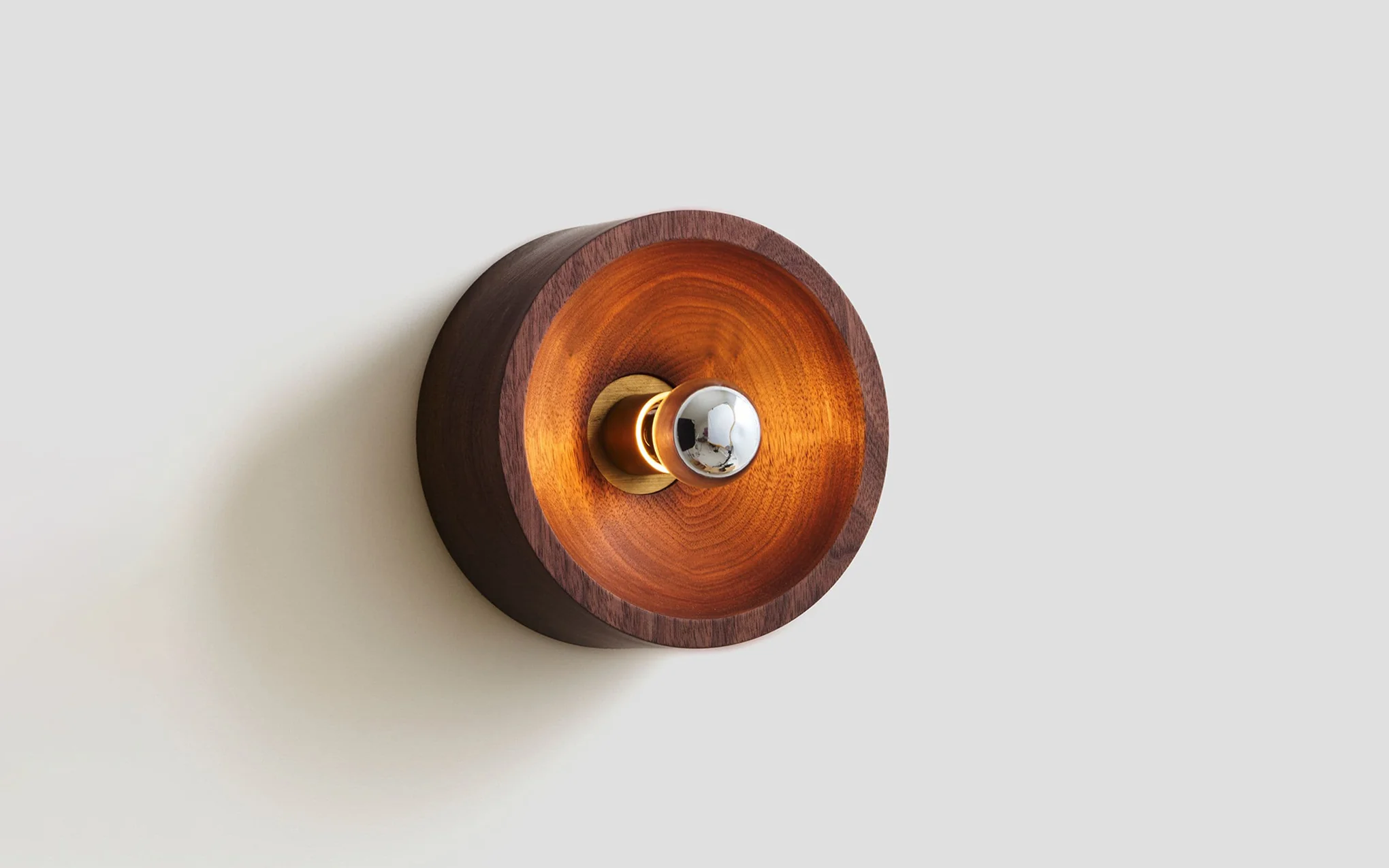 Wood sconce - round - Image 5
