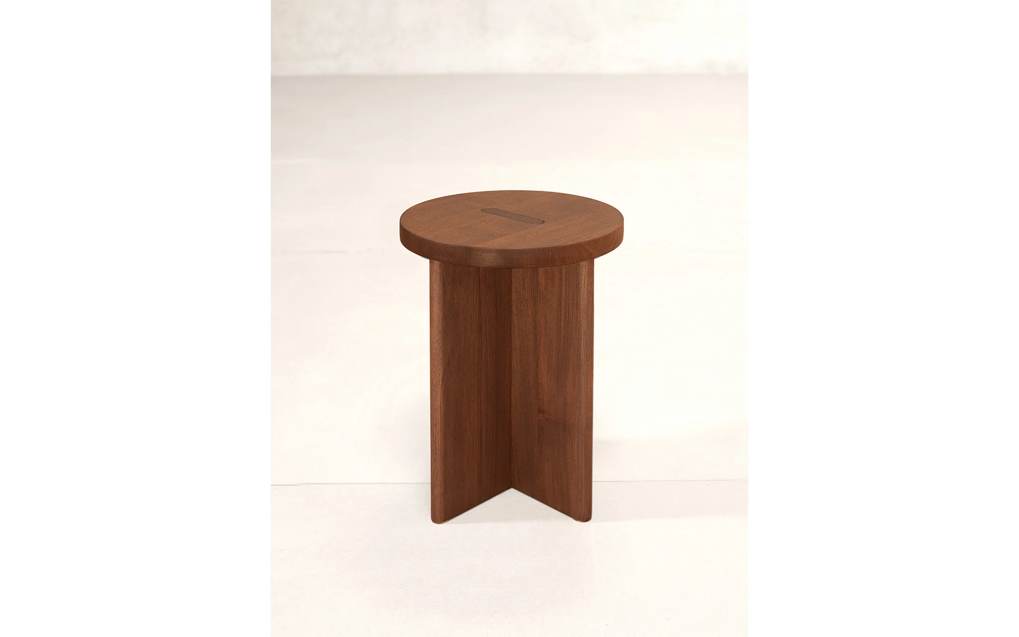 x+l 15 Full Circle stool - Image 3