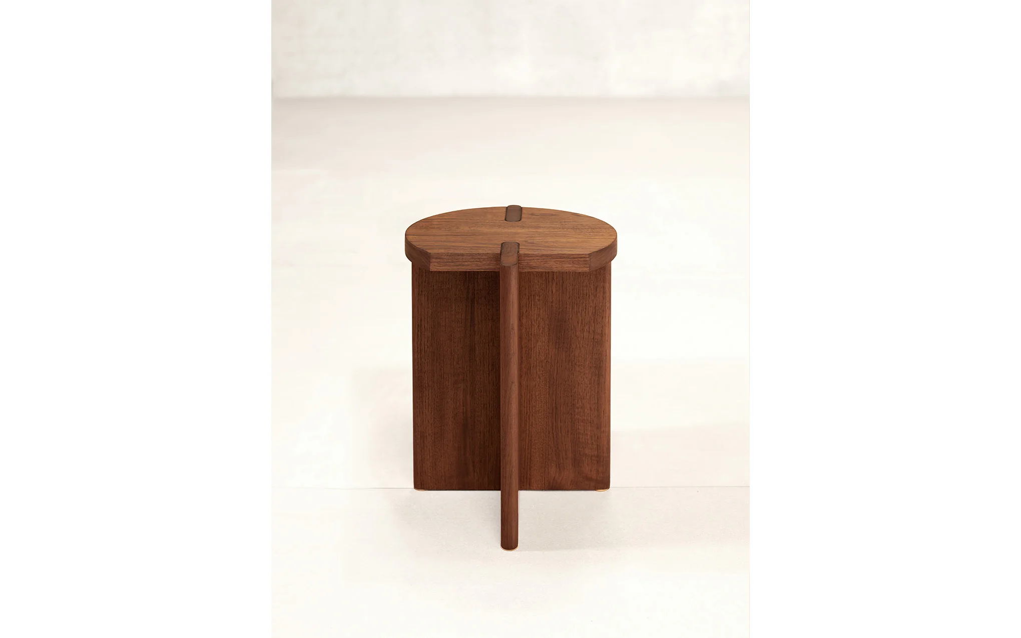 x+l 16 Cut Circle stool - Image 2