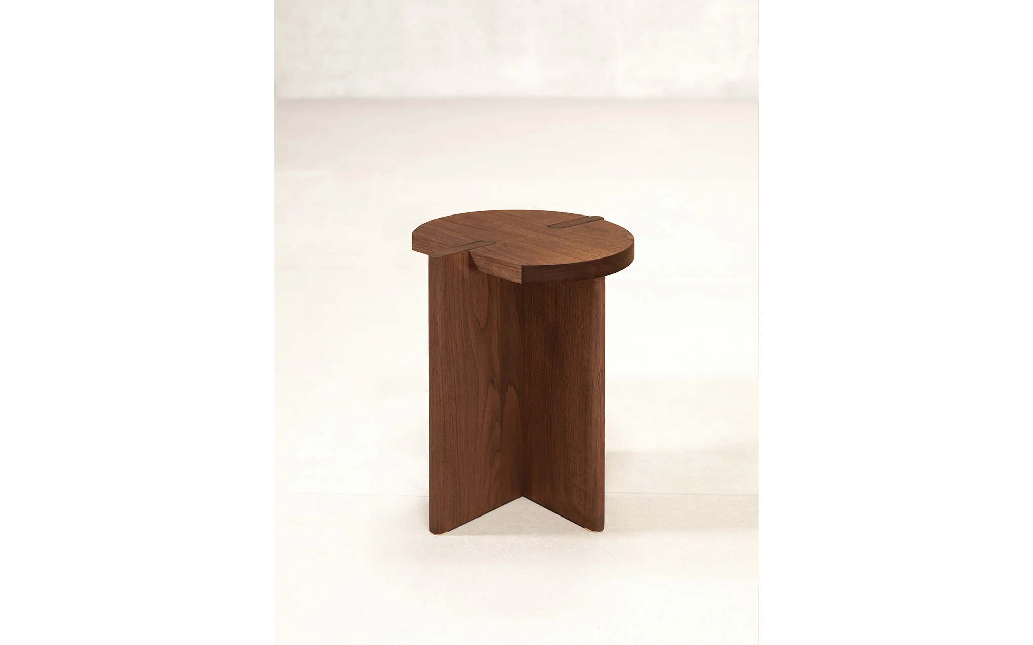 x+l 16 Cut Circle stool - Image 3
