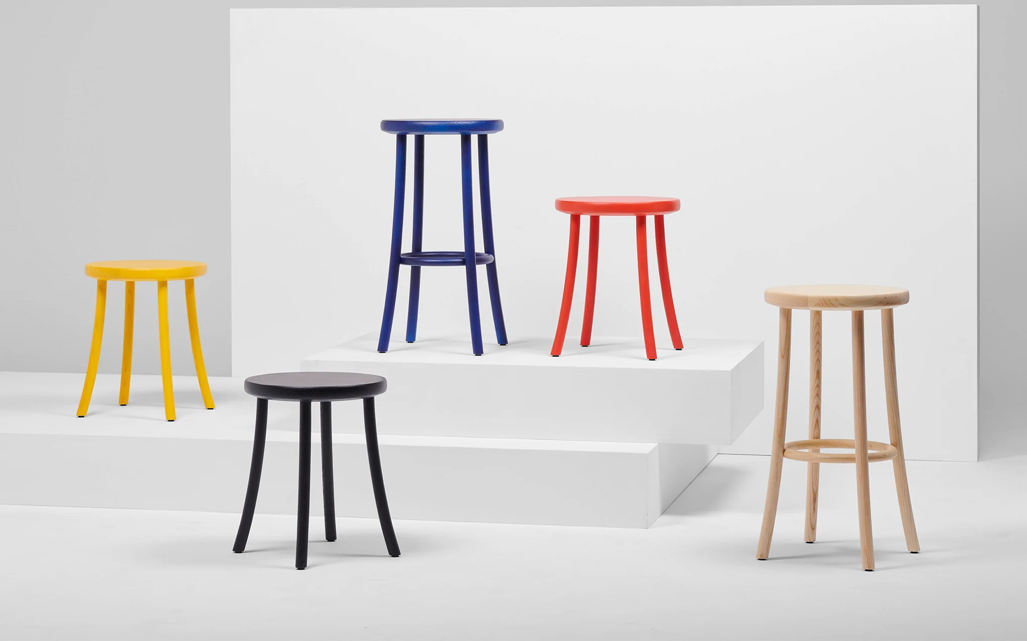 Zampa low stool - Image 2